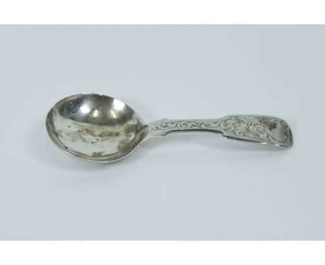 A Victorian silver caddy spoon, by George Unite, Birmingham 1843, fiddle pattern with engraved decoration, 8.4 cm long, 9 g g