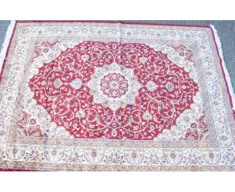 A modern Keshan carpet, size 190cm x 200cm