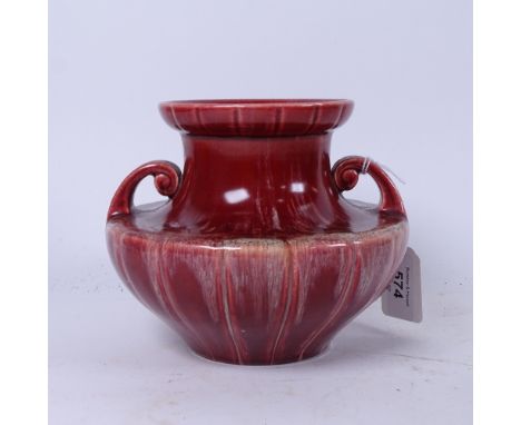 Pilkingtons Royal Lancastrian red glaze pottery 2-handled vase, height 13cm 