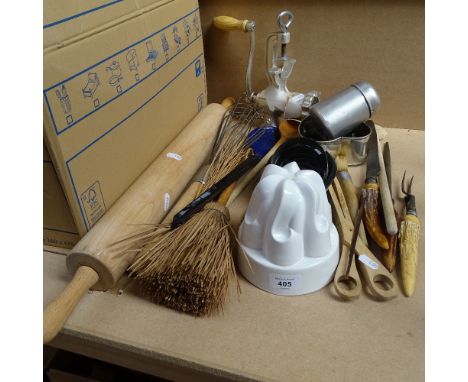 Various kitchenalia, including rolling pin, horn-handled carving set etc 