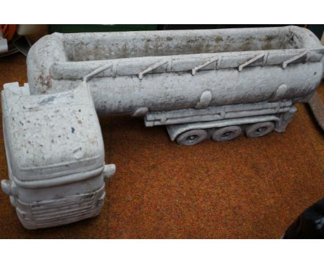Garden planter in the form of an 18 wheeler truck (Very heavy)