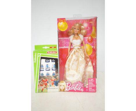 Holiday wishes Barbie & Manchester united second tea subbuteo