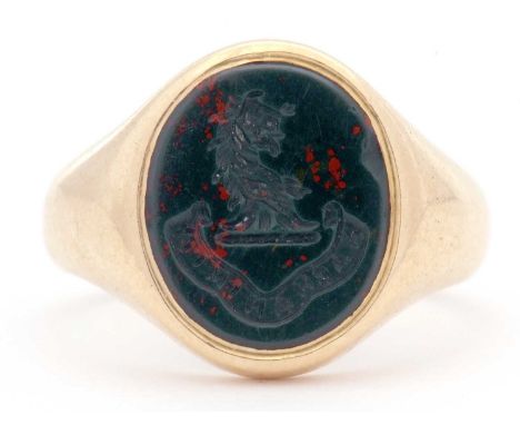 Vintage 18ct gold bloodstone intaglio seal signet ring, Birmingham 1961, size K, g/w 8.4gms