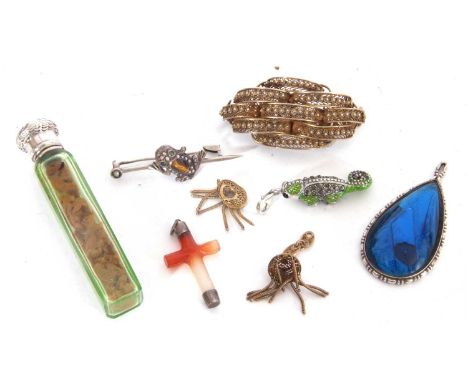 Mixed Lot to include an agate cross pendant, a 925 lizard enamel charm/pendant, a filigree brooch, perfume bottle etc