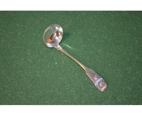 William IV Scottish Fiddle and Shell pattern silver toddy ladle, marked for Edinburgh 1837