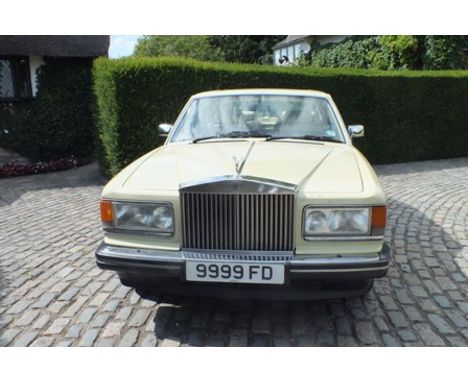 ROLLS ROYCE SILVER SPUR Registration No: 9999 FD, first registered 29th January 1987 one owner from new, bears Jack Barclay n