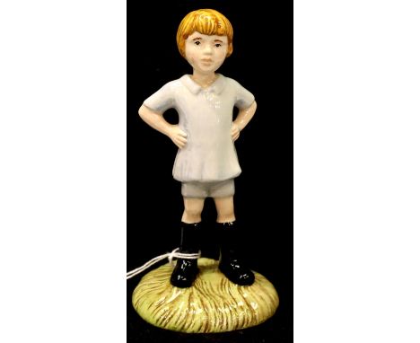 Royal Doulton Christopher Robin figurine, H: 13 cm. P&amp;P Group 1 (£14+VAT for the first lot and £1+VAT for subsequent lots