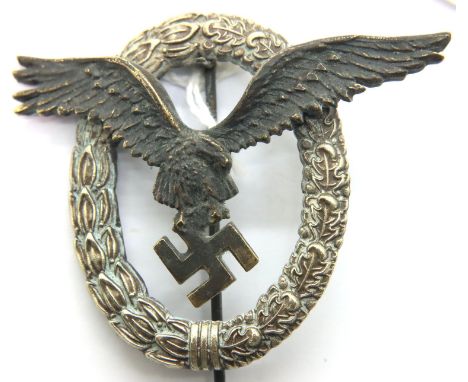 Late WWII German Luftwaffe Pilots Badge. No makers mark but attributed to Friedrich Linden, Lüdenscheid. P&amp;P Group 1 (£14