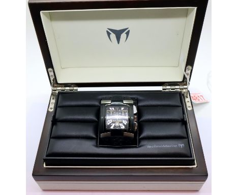 TECHNOMARINE HUMMER; wristwatch Quartz chronograph with inner and outer box. P&amp;P Group 1 (£14+VAT for the first lot and £