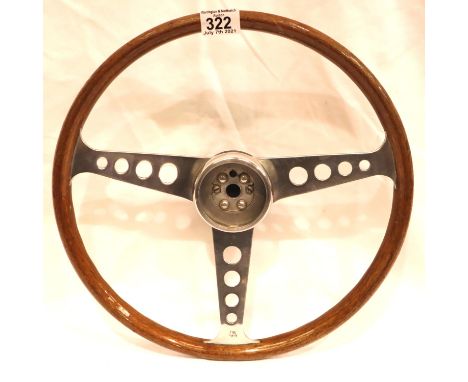 Vintage wood framed Mini steering wheel. P&amp;P Group 3 (£25+VAT for the first lot and £5+VAT for subsequent lots) 