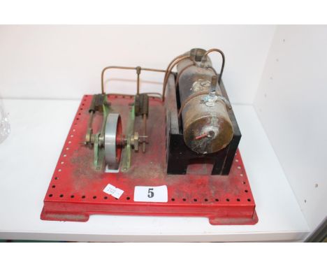Mamod Stationary engine of Brass and painted decoration 