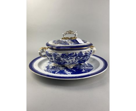 BLUE AND WHITE PART DINNER SERVICE, along with a similar cheese dish and basin