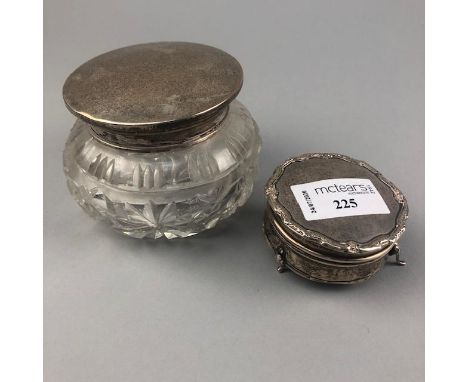 SMALL CIRCULAR TRINKET BOX, along with a glass powder bowl with silver top (2)