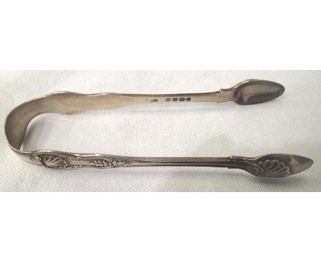 Pair of hallmarked silver sugar tongs, 72g. P&amp;P Group 1 (£14+VAT for the first lot and £1+VAT for subsequent lots) 