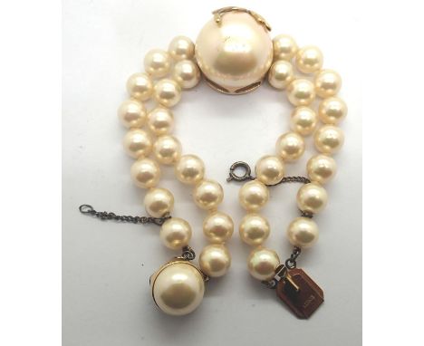 Cased Majorica pearl bracelet set in gold plated silver, L: 19 cm. P&amp;P Group 1 (£14+VAT for the first lot and £1+VAT for 