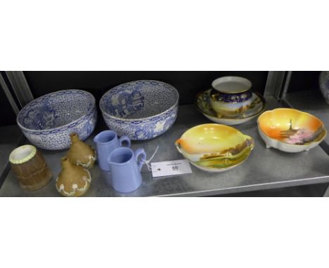 A mixed lot to include a pair of Adams blue and white pottery bowls, a collection of four Noritake porcelain trinket dishes, 