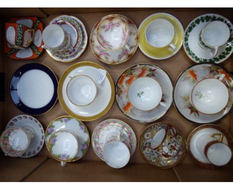 A group of cabinet cups/saucers 