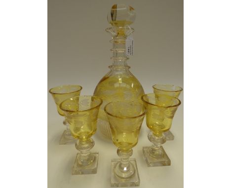A yellow flashes glass decanter set 