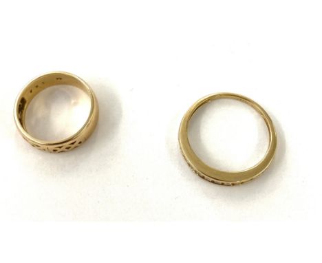 2 Ladies rings one 14ct Gold ring and one 9ct, total weight 5.9g both ring sizes are Q/R and J/K, both hallmarked