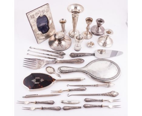 TWO SILVER MOUNTED HAND MIRRORS AND TWENTY-FIVE FURTHER ITEMS (27)The  plain silver hand mirror Chester 1905 and the silver a