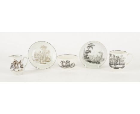 A GROUP OF FIVE ITEMS OF WORCESTER PORCELAIN (5)Coleridge Collection, Circa 1760-70Each piece printed in black after Robert H