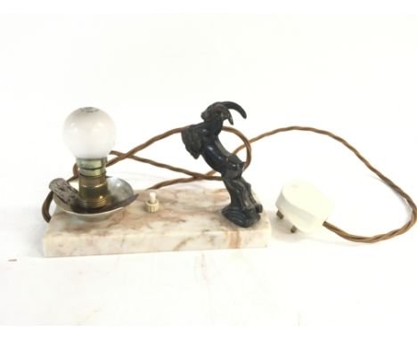 Vintage art deco leaping metal goat table desk lamp with a Quartz plinth. No reserve.