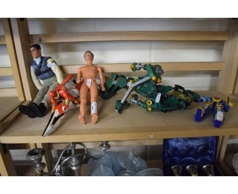 Mixed Lot: Vintage Action Man figures and others
