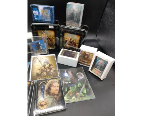 Large selection of Lord of the Rings collectors cards, medals and photographs 