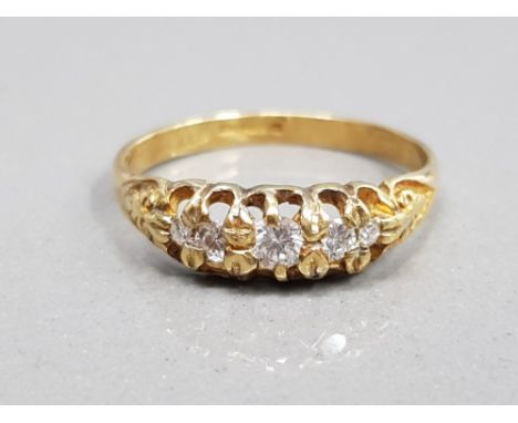 18CT YELLOW GOLD DIAMOND FICE STONE RING COMPRISING OF 5 BRILLIANT ROUND CUT DIAMONDS SET IN A CLAW SETTING ON A FANCY ORNATE