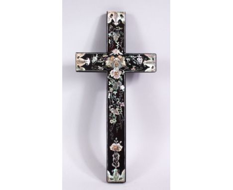 A 19TH CENTURY CHINESE CARVED HARDWOOD AND INLAID MOTHER OF PEARL CRUCIFIX, inlaid to depict an array of native flora, 28.5cm