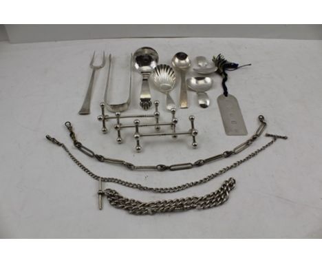  A COLLECTION OF MISCELLANEOUS SILVER ITEMS, to include, sugar bowl, three knife rests, caddy spoons, ladle, watch chains etc