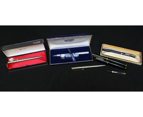 A boxed stainless steel Parker '45 Flighter' fountain pen and a boxed sterling silver 'Aurora' pen together with four other v