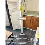 Seca 703 Medical Scale, Model 703 1321999, Max 550 lbs, Serial 5703076056557
