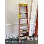 Bauer Fiberglass Stepladder, 6-steps, 250 lbs Capacity, Duty Rating I