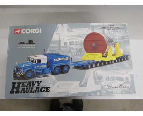 Boxed ltd edn 1:50 Corgi Heavy Haulage 18001 Econofreight Heavy Transport Ltd Scammell Contractor with Nicholas Bogie Trailer
