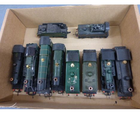 Eight OO gauge engines plus two tenders including Hornby R759 Kneller Hall, Dapol, Hornby, Mainline and Lima