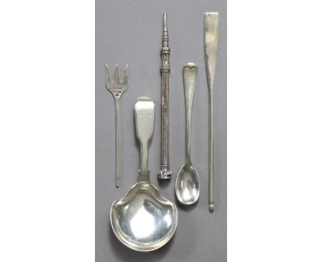 A Wm. IV silver Fiddle pattern caddy spoon with shovel-shaped bowl, London 1833 by A. B. Savory &amp; Sons, 3¾” long; a Victo