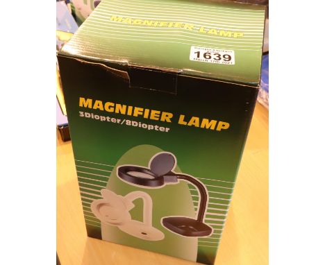 Boxed magnifier lamp. P&amp;P Group 2 (£18+VAT for the first lot and £3+VAT for subsequent lots) 