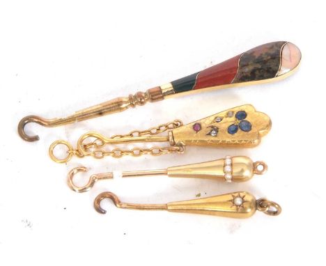 Mixed Lot: Victorian gold button hook the handle set with rose cut diamonds, sapphire and a small ruby, 5cm long, a Victorian