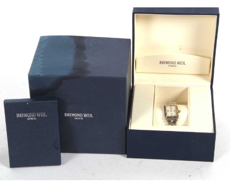 A ladies Raymond Weil Parsifal Bi-metal wristwatch, Quartz movement with a mother of pearl dial with diamond dot hour markers