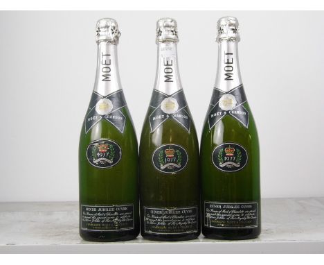 Champagne Moet & Chandon Vintage 1977 Silver Jubilee Cuvvee 3 bts  Champagne Moet  &  Chandon Vintage 1977  Silver Jubilee Cu