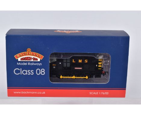 A BOXED OO GAUGE BACHMANN BRANCHLINE MODEL RAILWAY LOCOMOTIVE Class 08 Shunter no. 601 'Spectre' in LMS Black Limited Edition