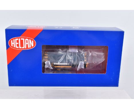 A BOXED OO GAUGE HELJAN MODEL RAILWAY MODEL RAILWAY  LOCOMOTIVE Class 07  V1  no. 07010 in BR Blue with 'Wasp' Stripes, item 