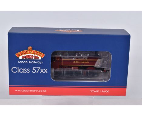 A BOXED OO GAUGE BACHMANN BRANCHLINE MODEL RAILWAY LOCOMOTIVE Class 57XX Pannier Tank no. L.94 in London Transport Lined Maro