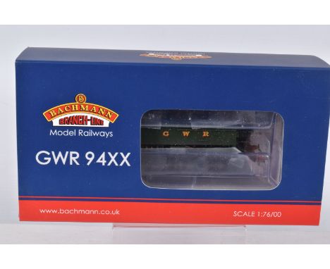 A BOXED OO GAUGE BACHMANN BRANCHLINE MODEL RAILWAY LOCOMOTIVE Class 94xx Pannier Tank no. 9405 om GWR Green, Weathered, item 