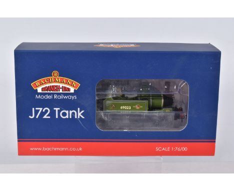 A BOXED OO GAUGE BACHMANN BRANCHLINE MODEL RAILWAY LOCOMOTIVE Class J72 0-6-0T no. 69023 in BR NER-Style Apple Green, Collect