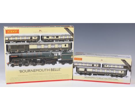 A Hornby gauge OO R.2819 Bournemouth Belle train pack and a R.4381 Bournemouth Belle Pullman car pack, both boxed (boxes ligh