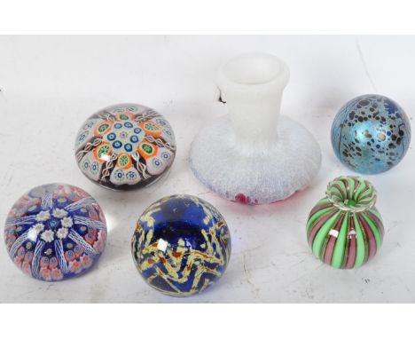 A collection of retro vintage mid 20th century studio art glass paperweights comprising of Isle of Wight, Murano Millefiori, 