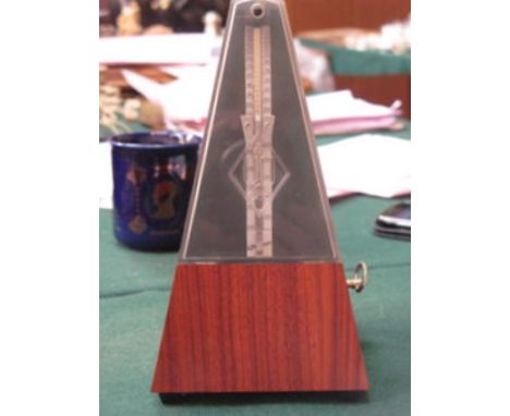 MODERN WITTNER METRONOME 
