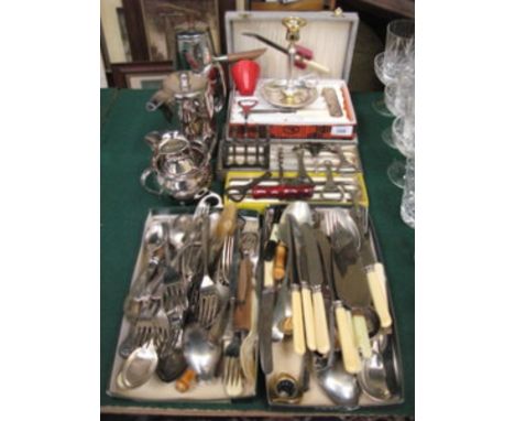 LARGE QUANTITY OF BOXED AND UNBOXED SILVER PLATED FLATWARE, PLATEDWARE, BOTTLE OPENERS, CORKSCREWS, ETC.